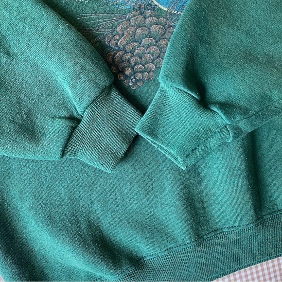 Vintage Lee Heavyweight green crewneck Eagle embroidery. Made in USA.Size medium - Picture 5 of 16